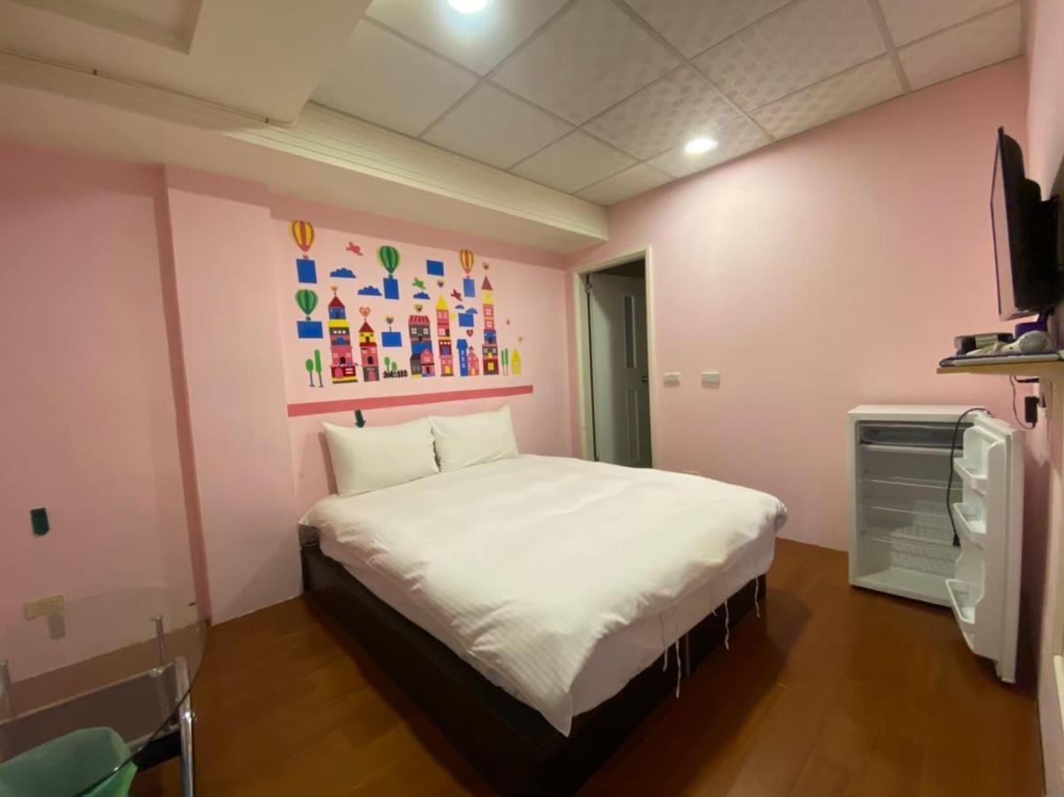 旅fun逢甲 Apartment ไถจง ภายนอก รูปภาพ